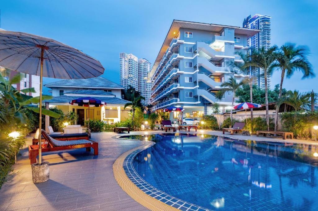 Tycoon Place Garden Паттайя Экстерьер фото