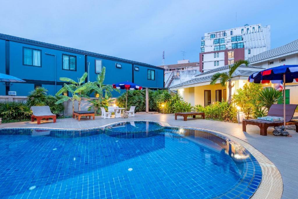 Tycoon Place Garden Паттайя Экстерьер фото